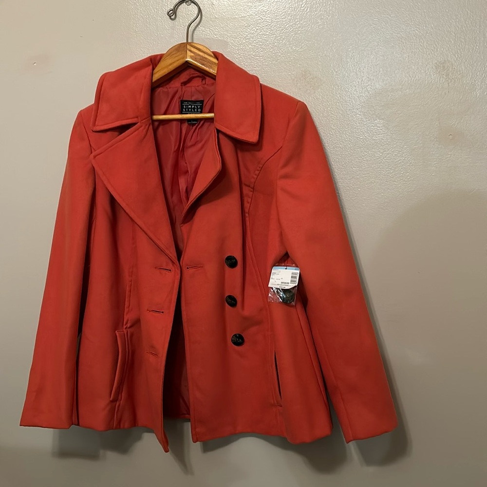 NWT Simply Styled triple button Peacoat